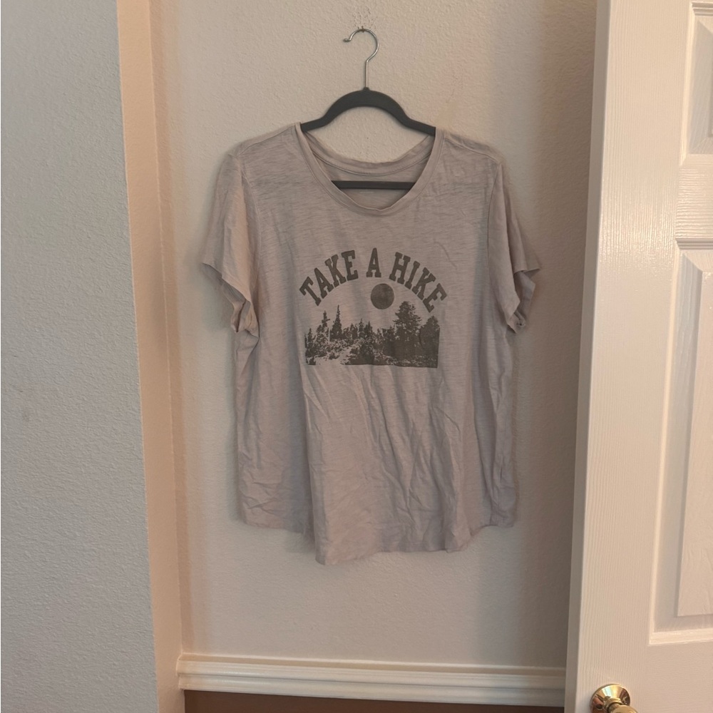 Old Navy Beige Everyday T-Shirt